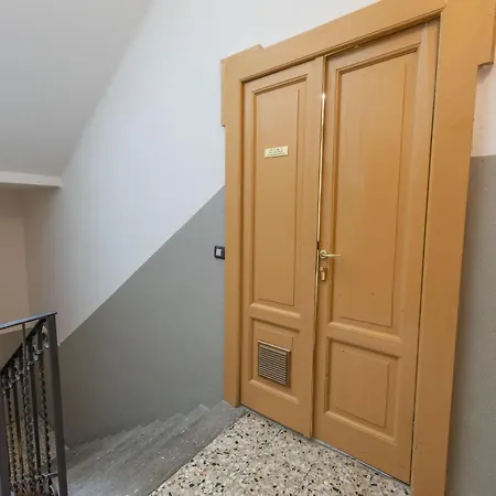 Апартаменты Pit Stop 2