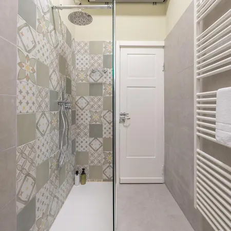 Pit Stop 2 * كومو