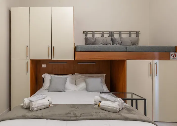 Apartment Pit Stop 2